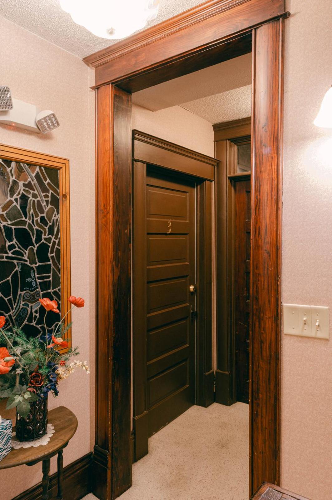 Bed and Breakfast The Wolf Manor Ellinwood Esterno foto